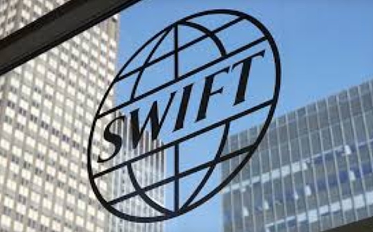 金色前哨 | SWIFT：法币是主要手段 加密货币被严重夸大