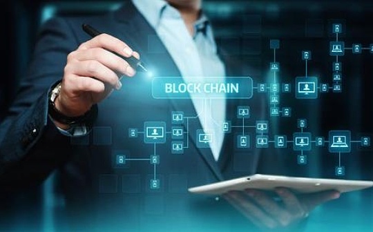 晚间必读5篇 | Arbitrum 启动主网公测版：多个DeFi项目已部署上线